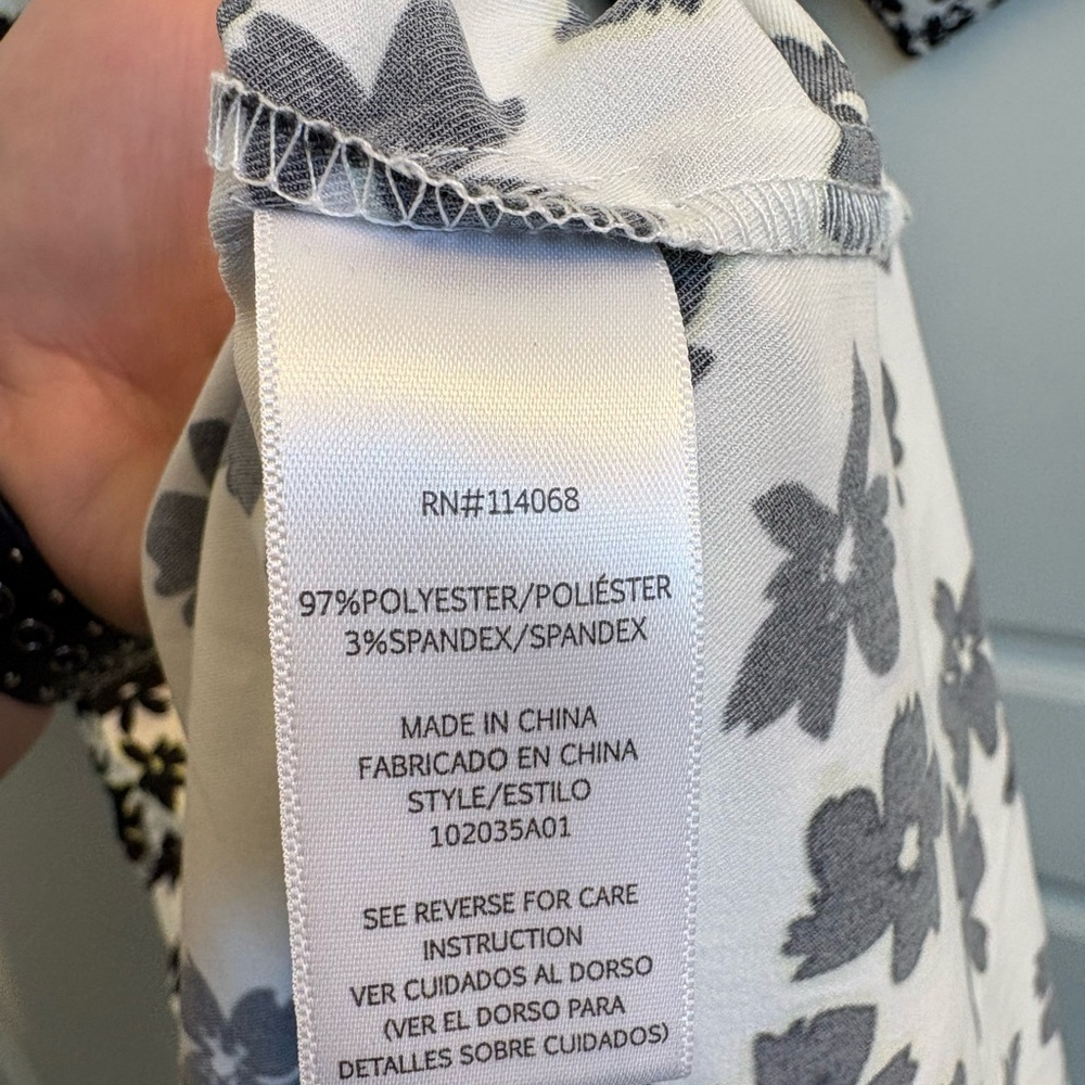 Love, Whit by Whitney Port for RTR Floral Wrap Midi Dress Size XS - Picture 6 of 6